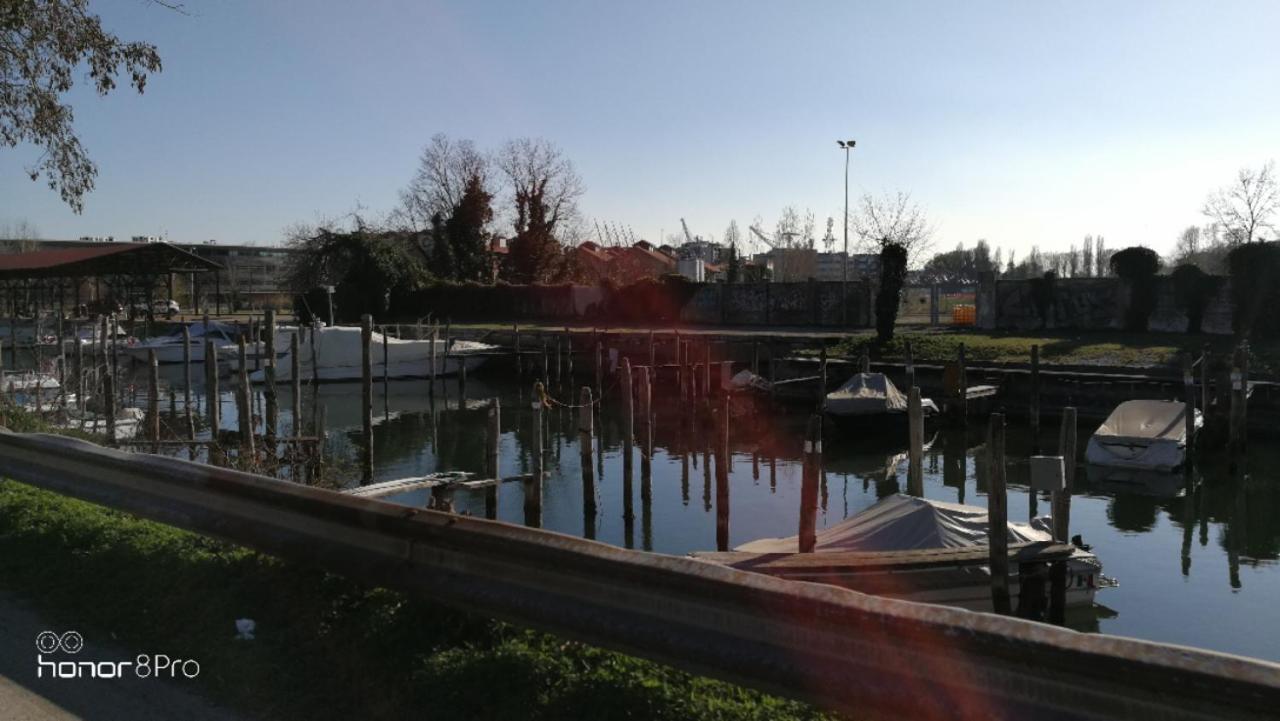 Le Barche Apartment Mestre Luaran gambar
